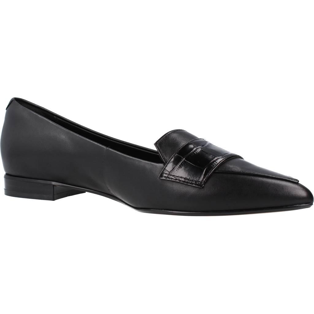CLARKS LAINALOAFER en color NEGRO (5)