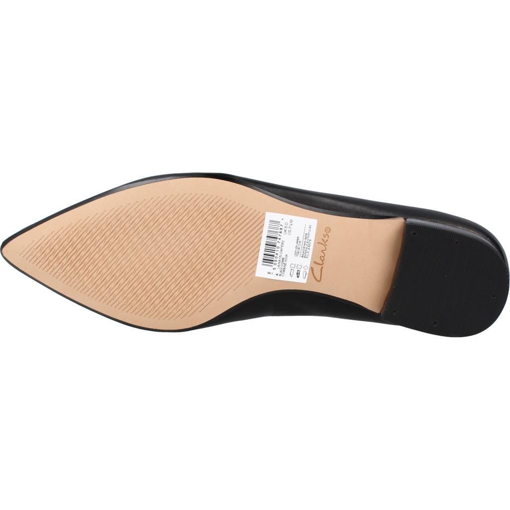 CLARKS LAINALOAFER en color NEGRO (6)