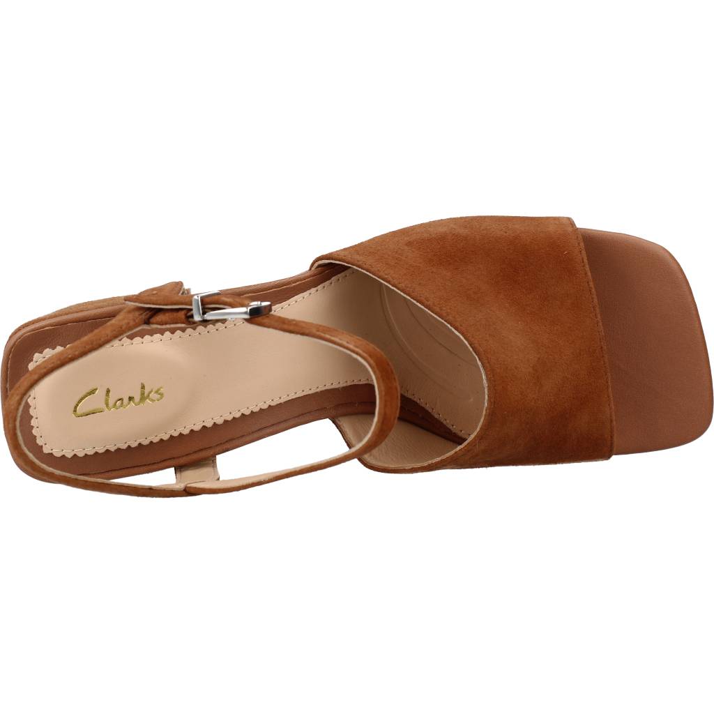 CLARKS SHEER BLOCK en color MARRON CLARO (7)