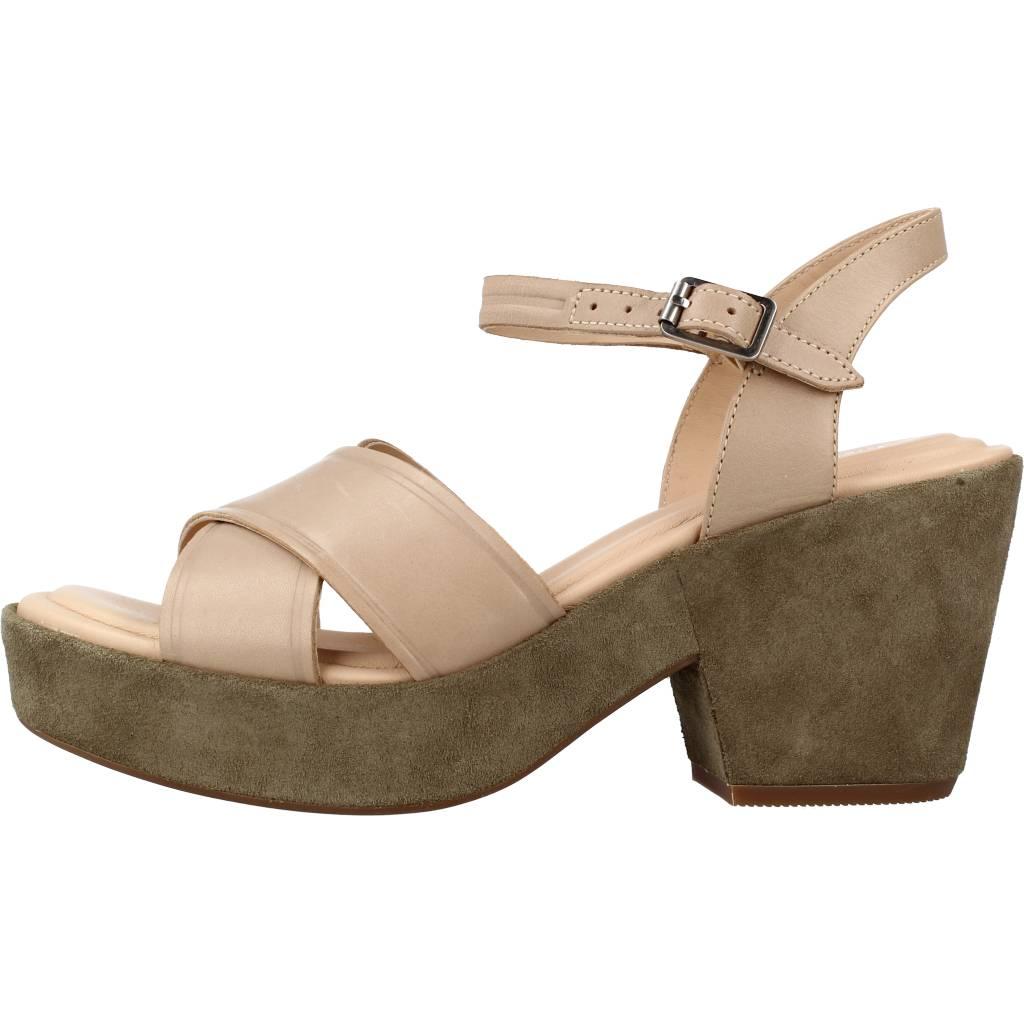 CLARKS MARITSASTRAP en color MARRON CLARO (2)