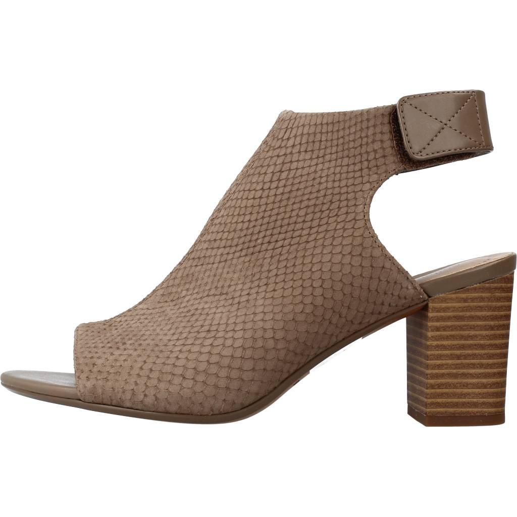 CLARKS DEVA BELL en color MARRON (2)