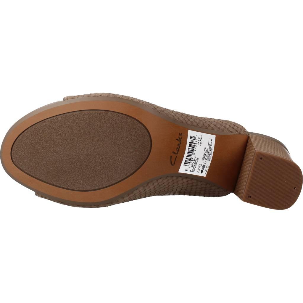 CLARKS DEVA BELL en color MARRON (6)