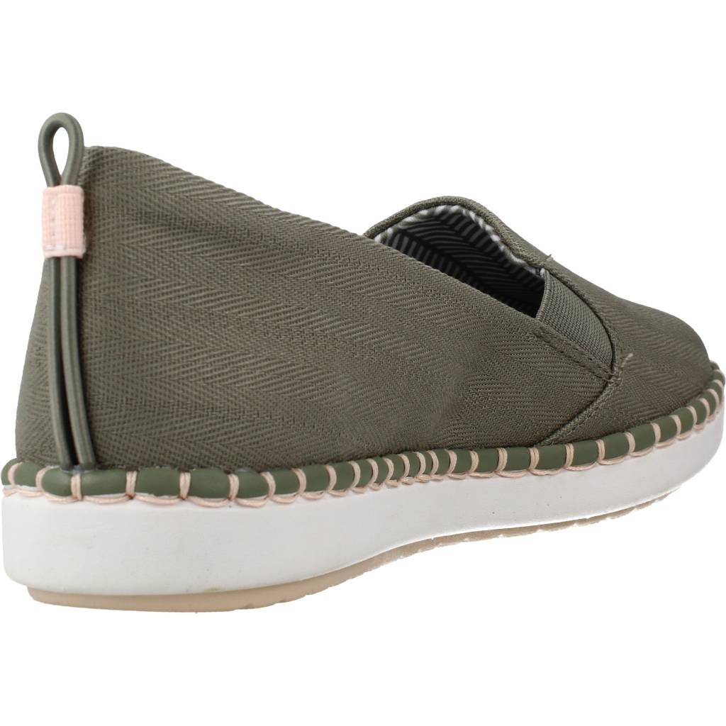 CLARKS STEP GLOW SLIP en color VERDE (3)