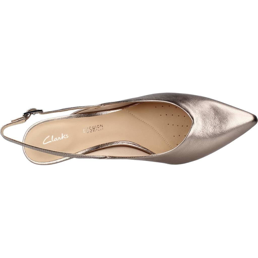 CLARKS LAINA SLING en color ORO (7)