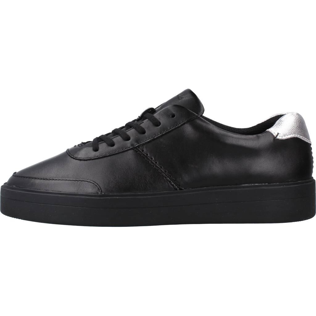 CLARKS HERO WALK en color NEGRO (2)