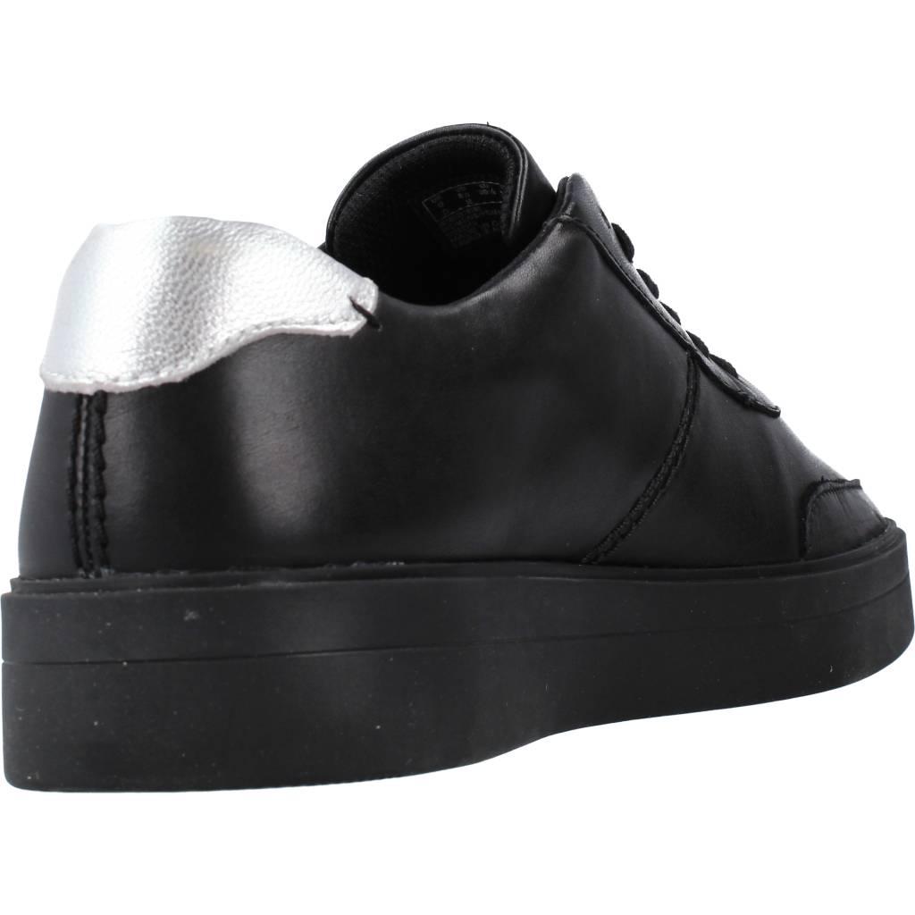 CLARKS HERO WALK en color NEGRO (3)