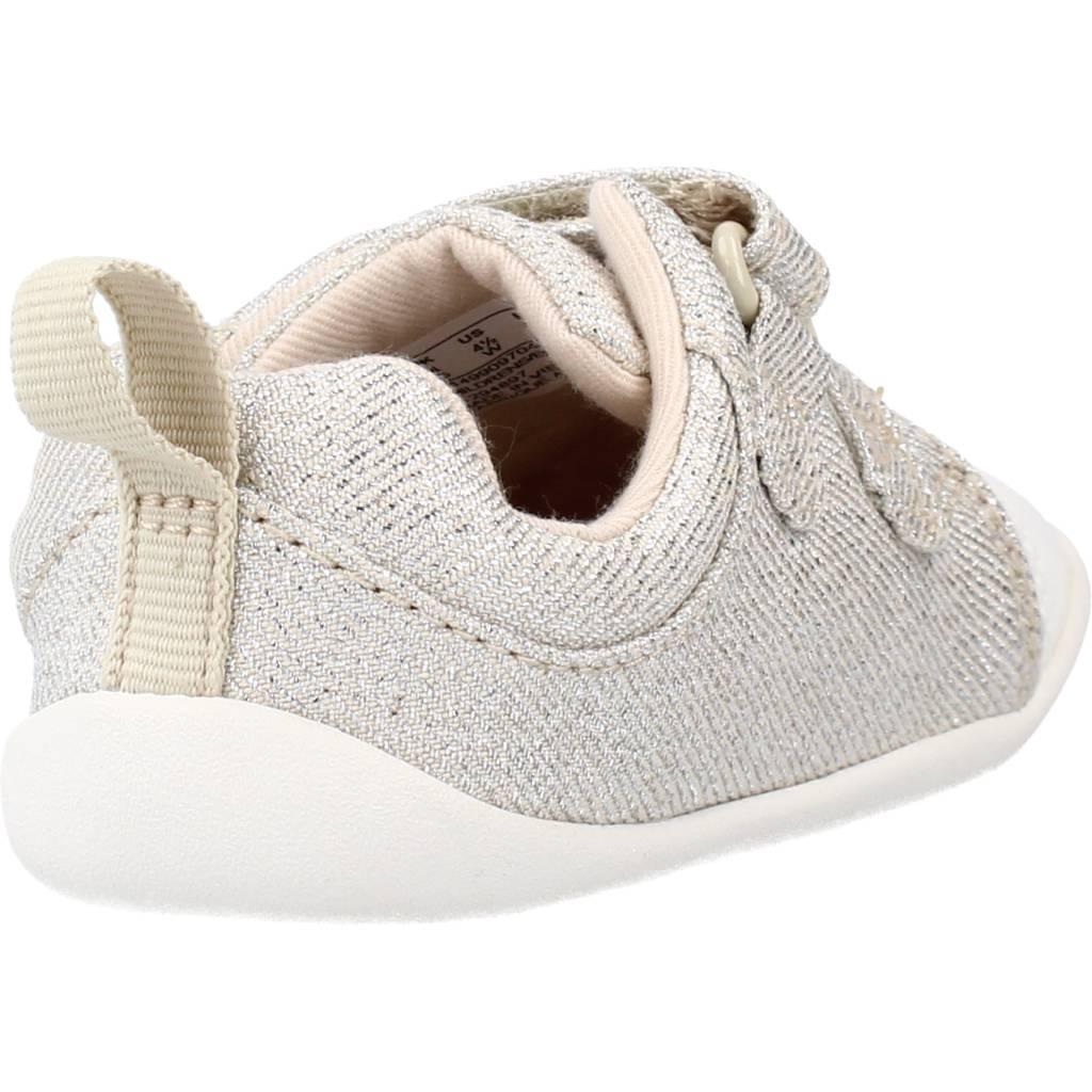 CLARKS ROAMER CRAFT T en color PLATA (3)