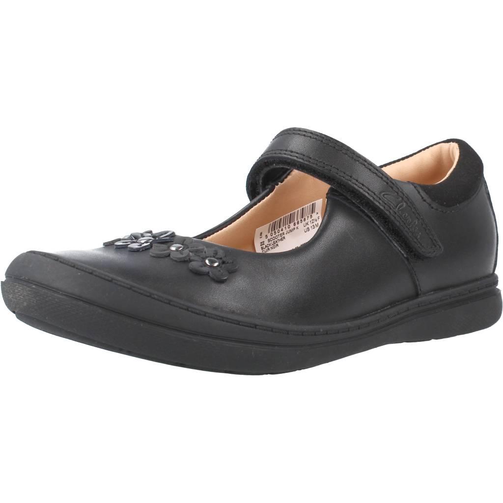 CLARKS SCOOTER JUMP K en color NEGRO (1)