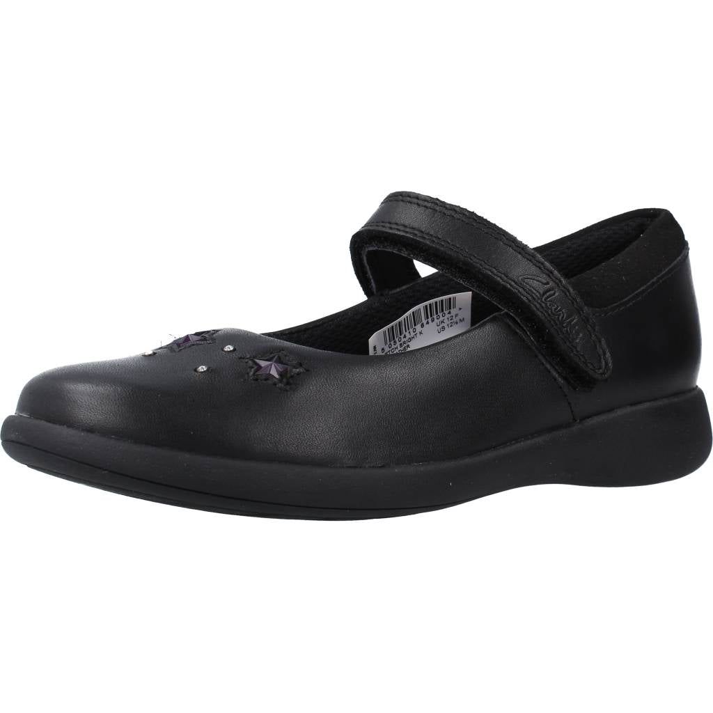 CLARKS ETCH BRIGHT K en color NEGRO (1)
