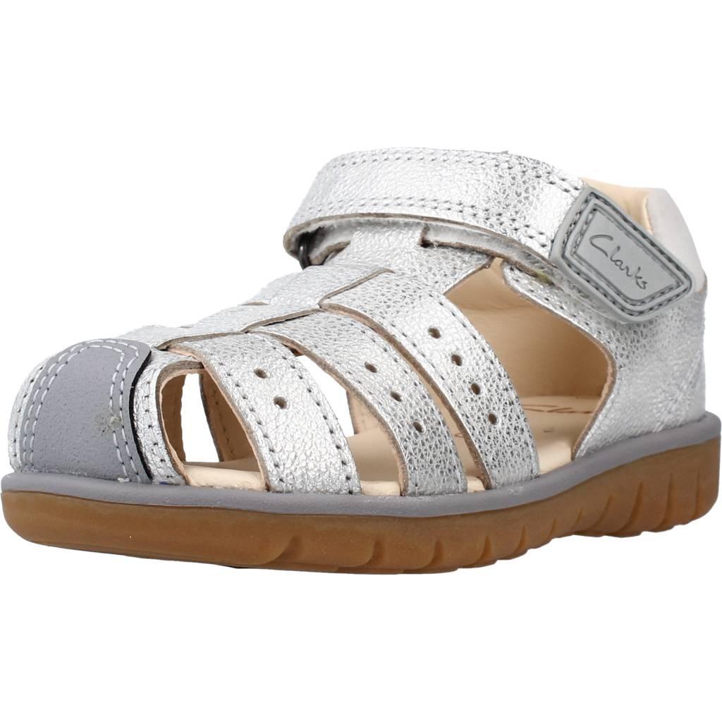 CLARKS ROAM BAY T en color PLATA (1)