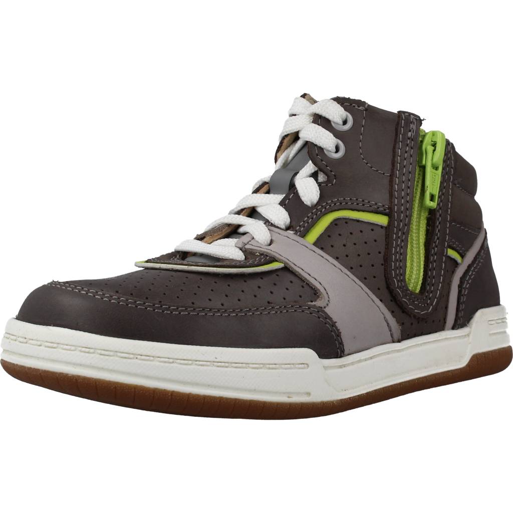 CLARKS FAWN PEAK K en color GRIS (1)