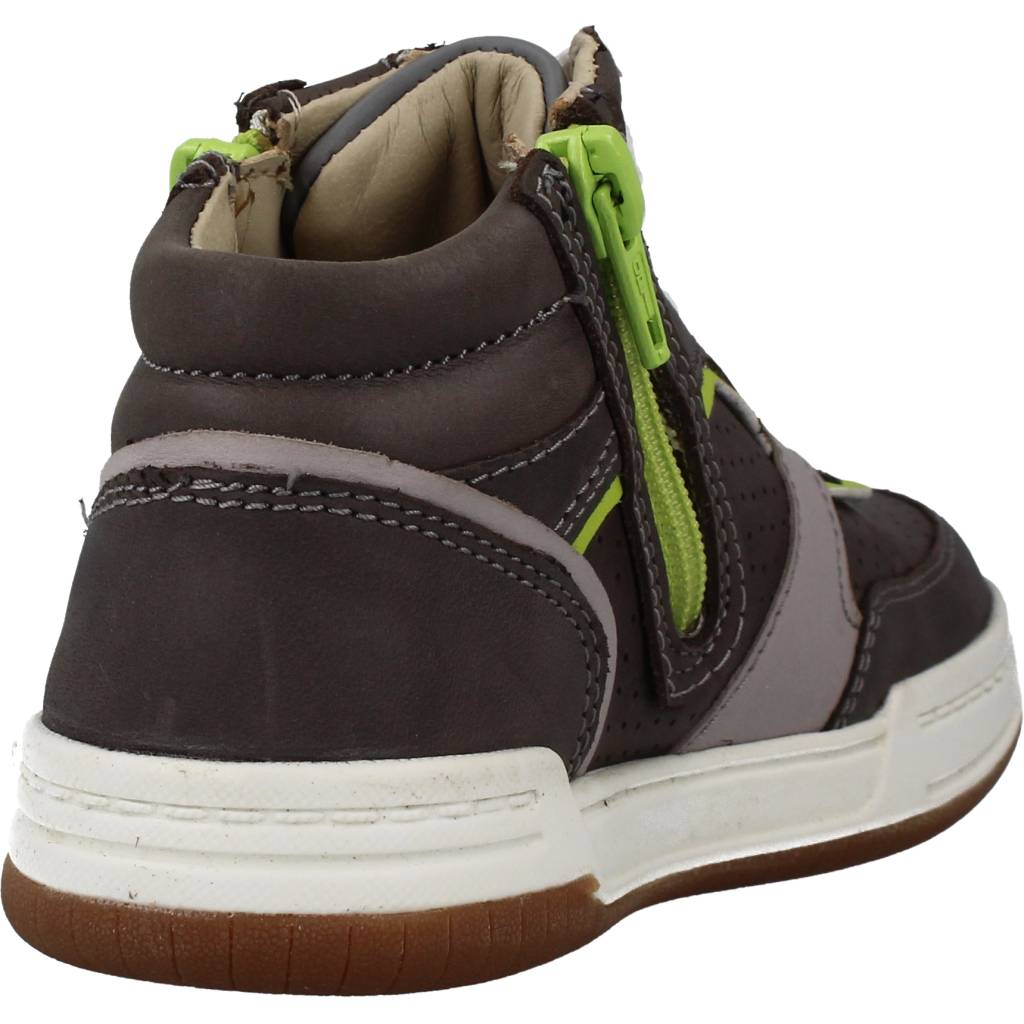 CLARKS FAWN PEAK K en color GRIS (3)