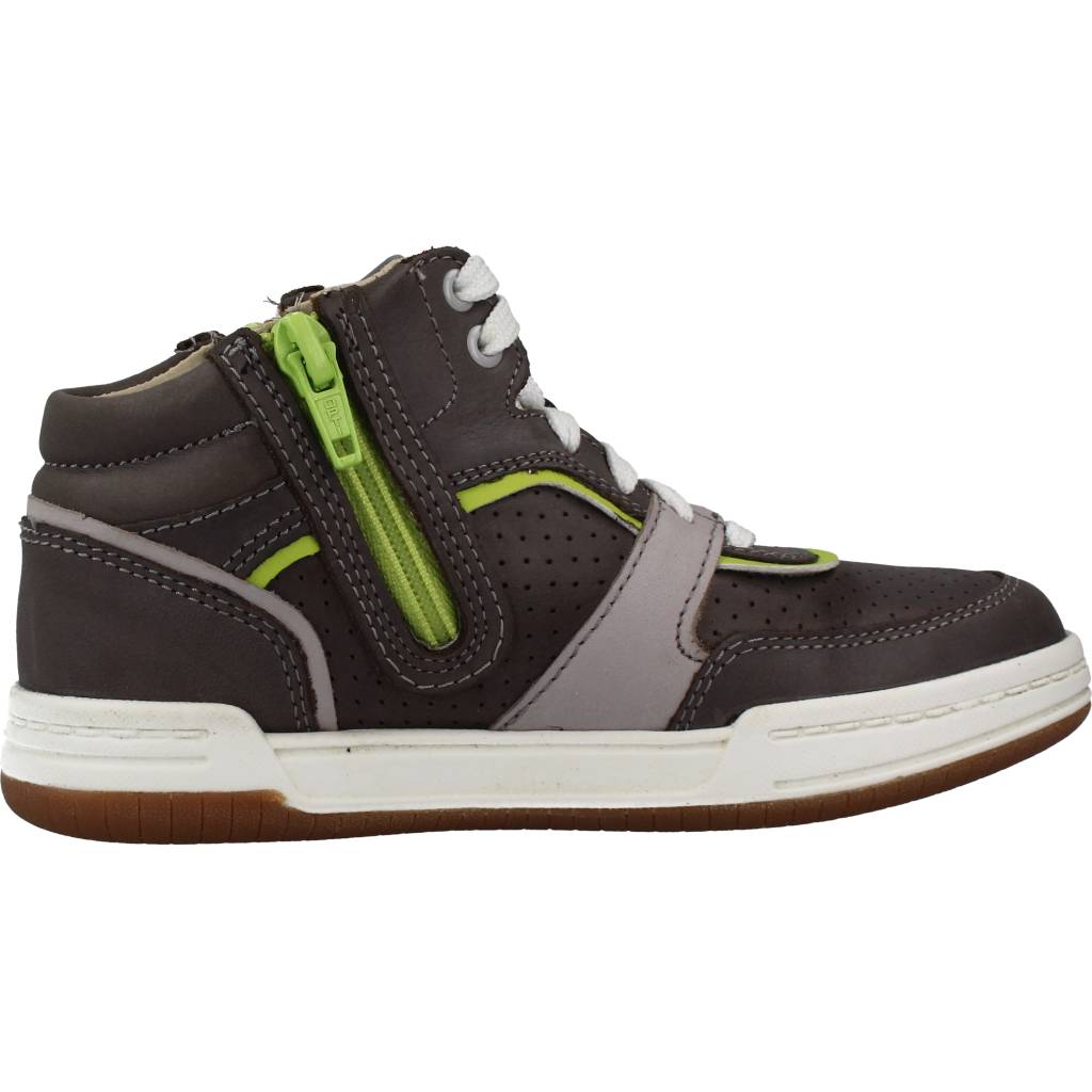 CLARKS FAWN PEAK K en color GRIS (4)