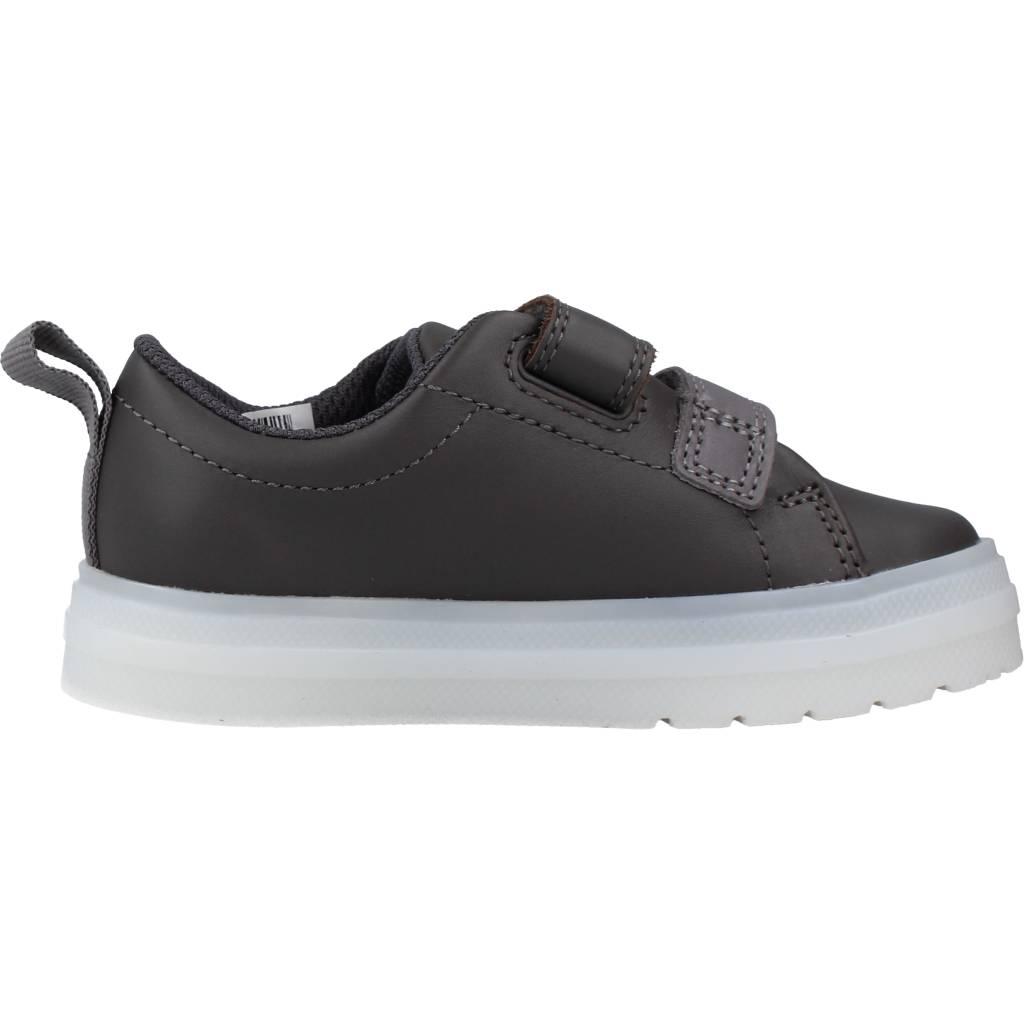 CLARKS FLARE BUG T en color GRIS (4)