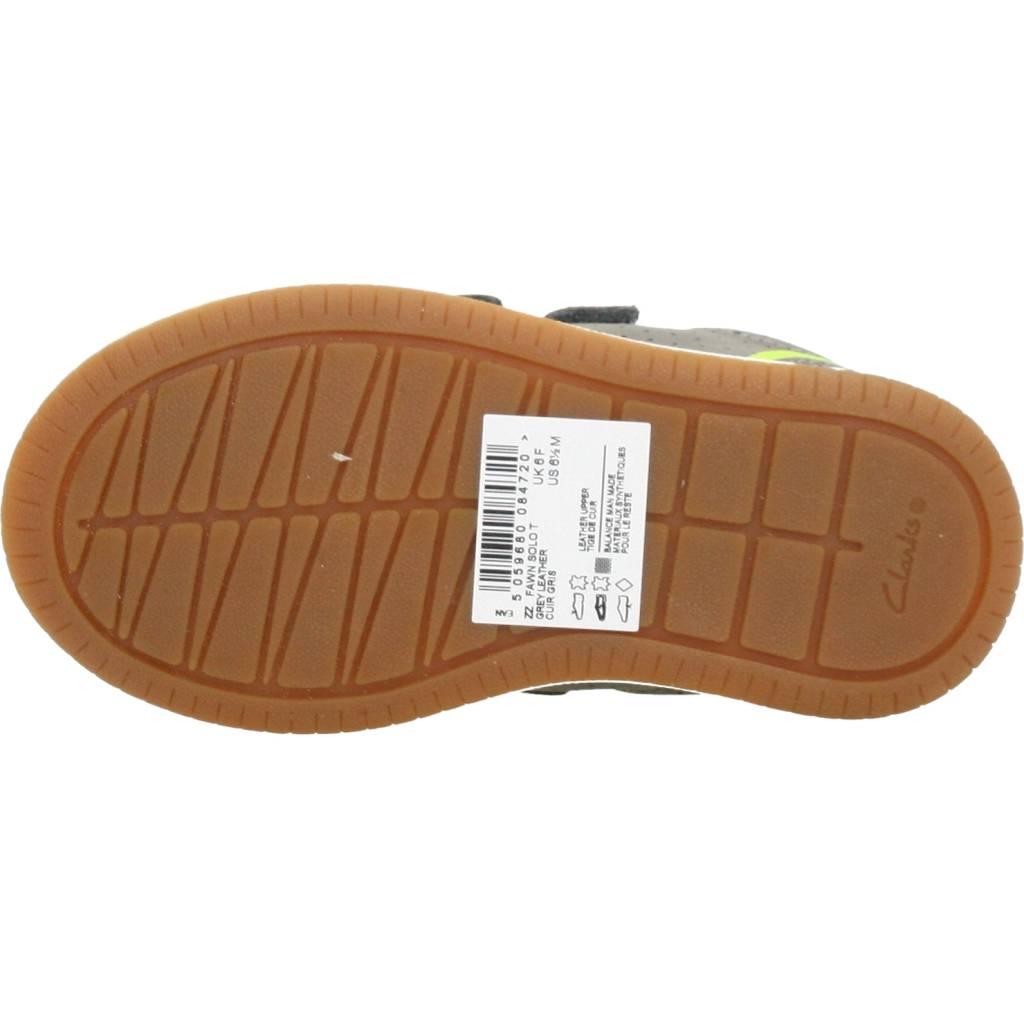 CLARKS FAWN SOLO T en color GRIS (6)