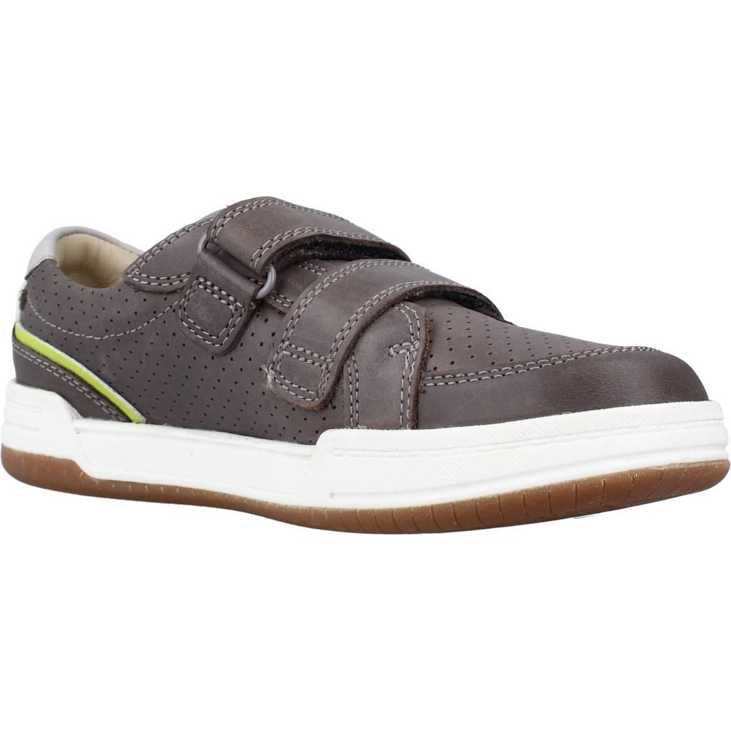 CLARKS FAWN SOLO K en color GRIS (5)