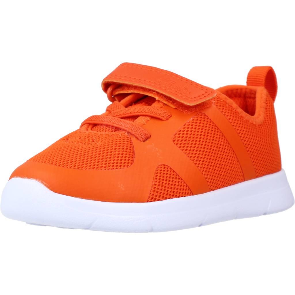 CLARKS ATH FLUX T en color NARANJA (1)