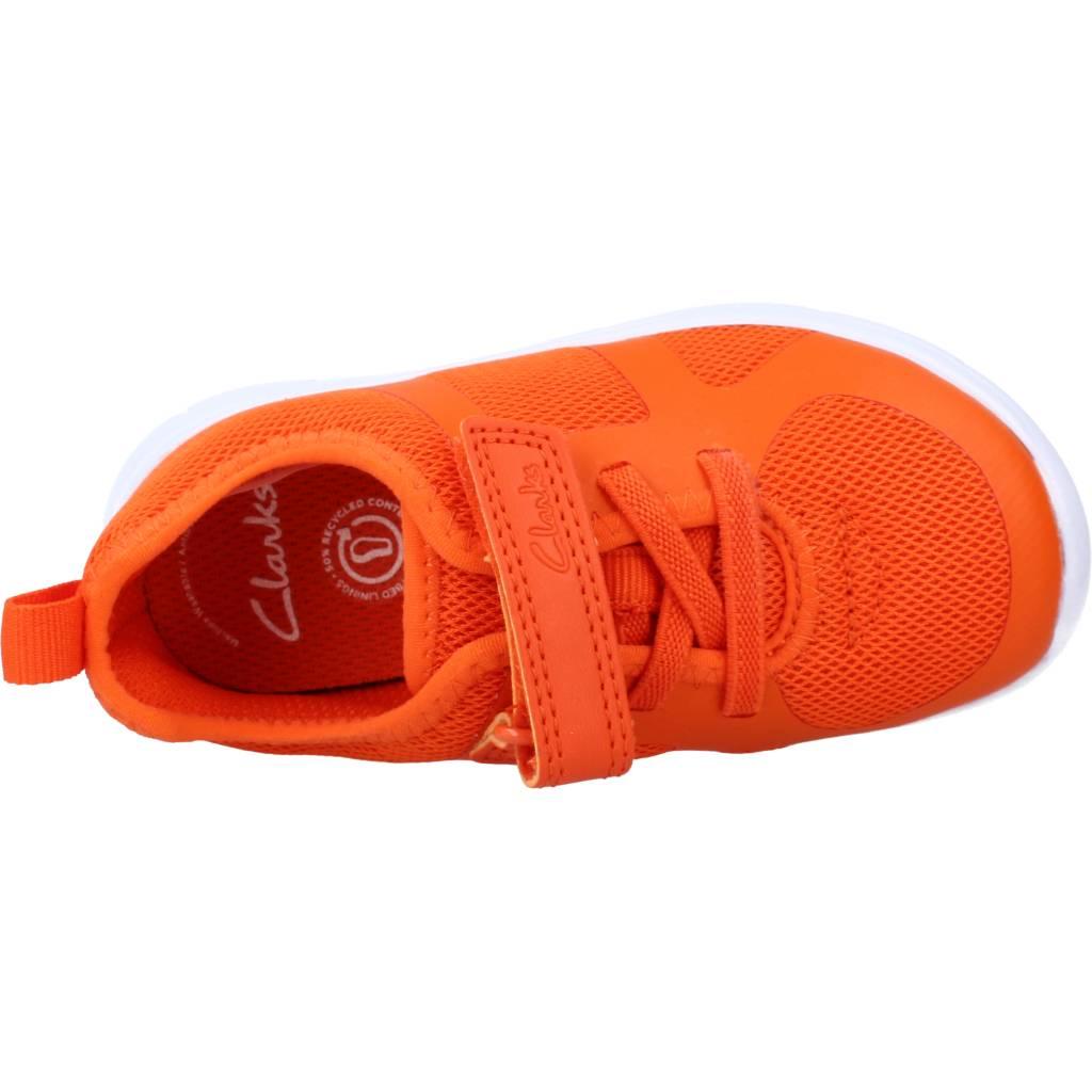 CLARKS ATH FLUX T en color NARANJA (7)