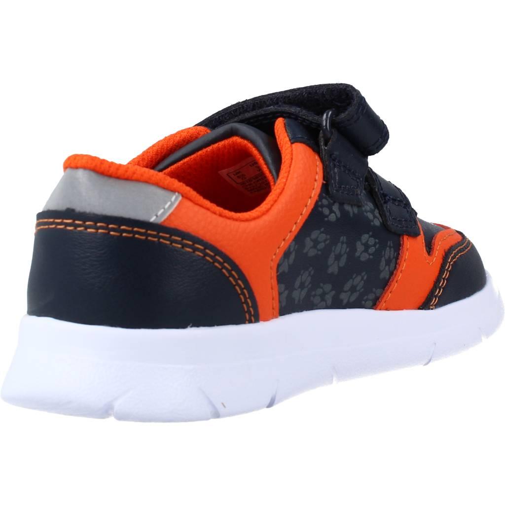 CLARKS ATH DOT T en color AZUL (3)