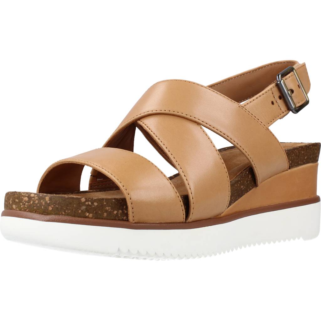 CLARKS LIZBY CROSS en color MARRON CLARO (1)