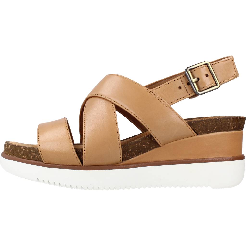 CLARKS LIZBY CROSS en color MARRON CLARO (2)