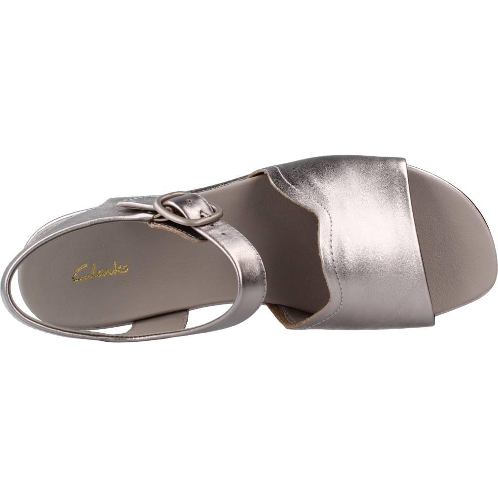 CLARKS KIMMEI WAY en color PLATA (7)