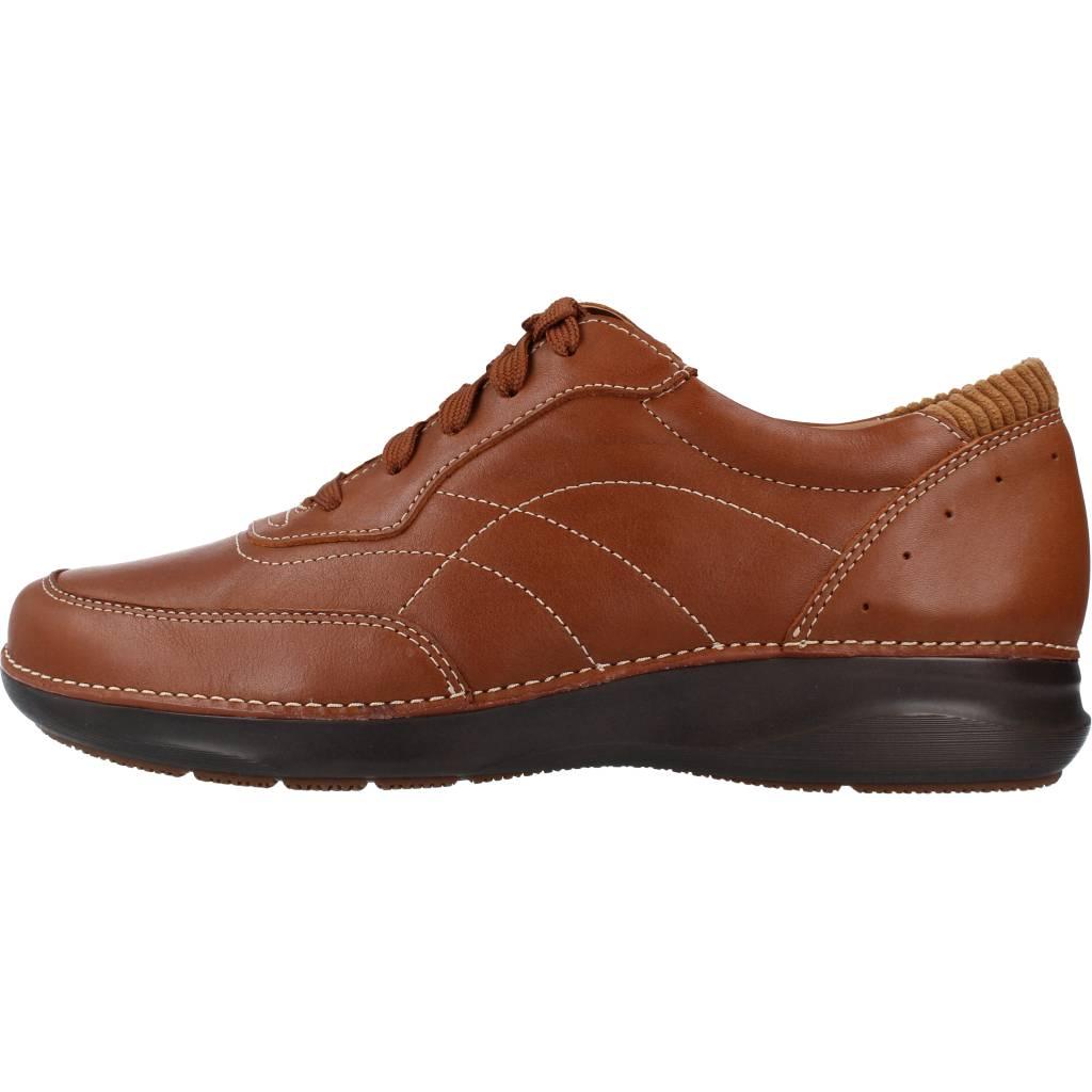 CLARKS APPLEY TIE en color MARRON (2)