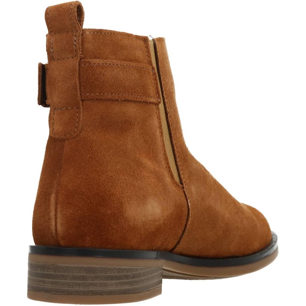 CLARKS MEMI LO en color MARRON (3)