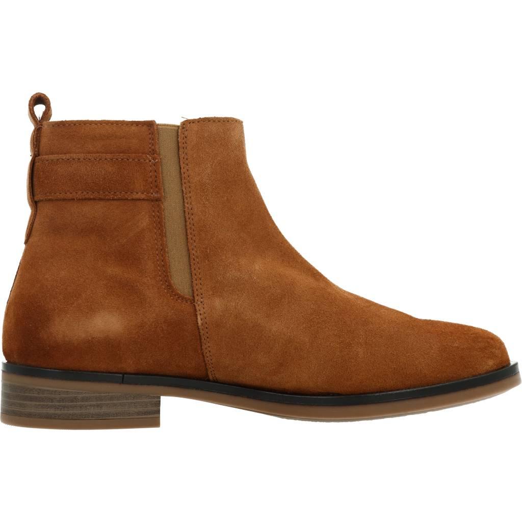 CLARKS MEMI LO en color MARRON (4)