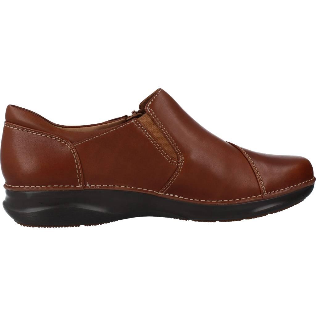 CLARKS APPLEY ZIP en color MARRON (4)
