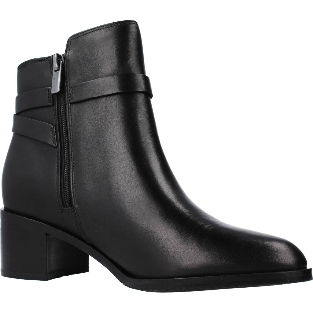 CLARKS POISE FREYA en color NEGRO (5)