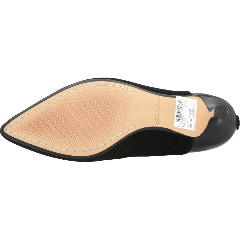 CLARKS VIOLET ZIP en color NEGRO (6)