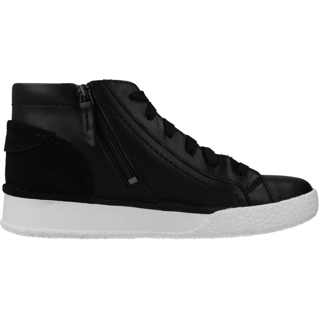CLARKS CRAFT CUP HI en color NEGRO (4)
