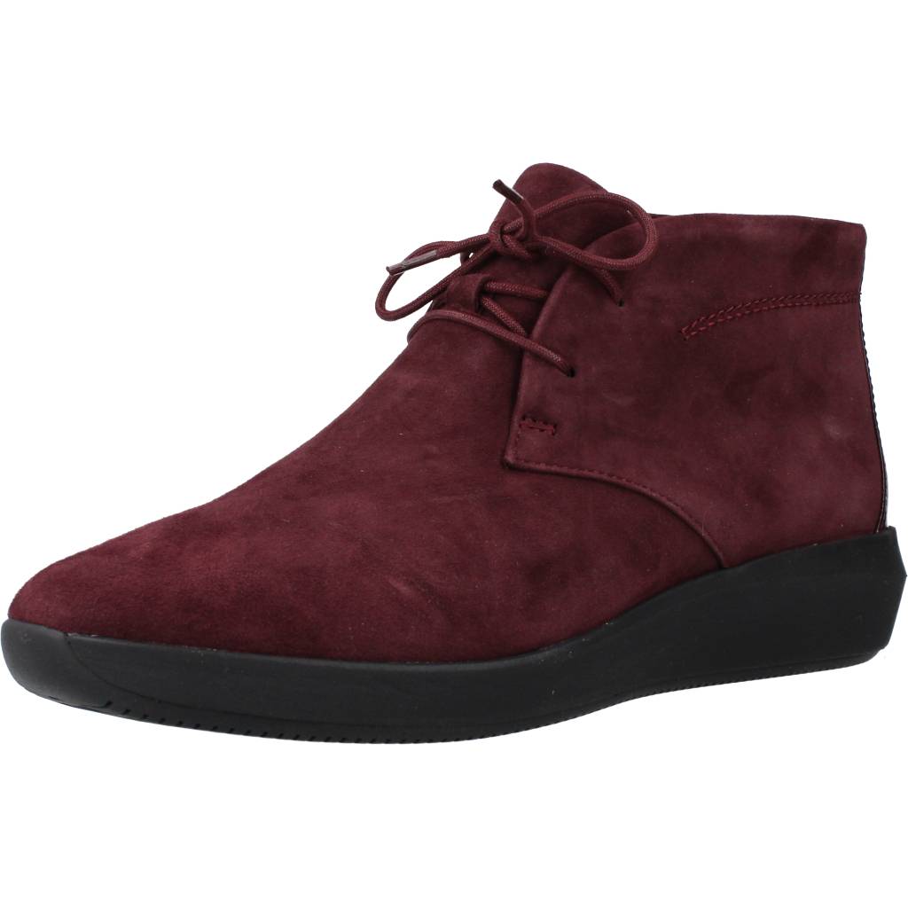 CLARKS TAWNIA LACE en color BURDEOS (1)