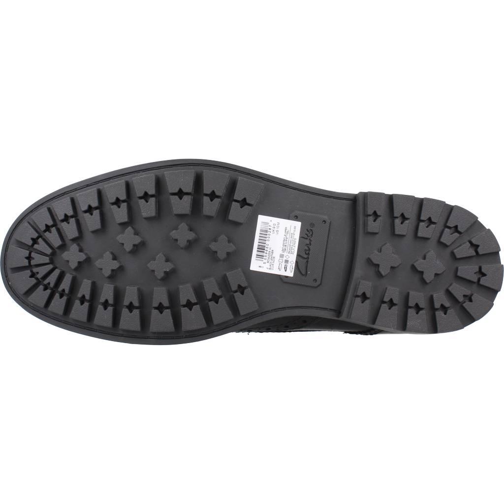 CLARKS BOWZER HI en color NEGRO (6)