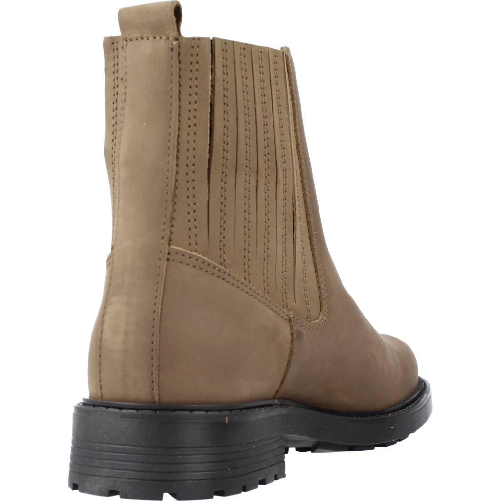 CLARKS ORINOCO MID en color VERDE (3)