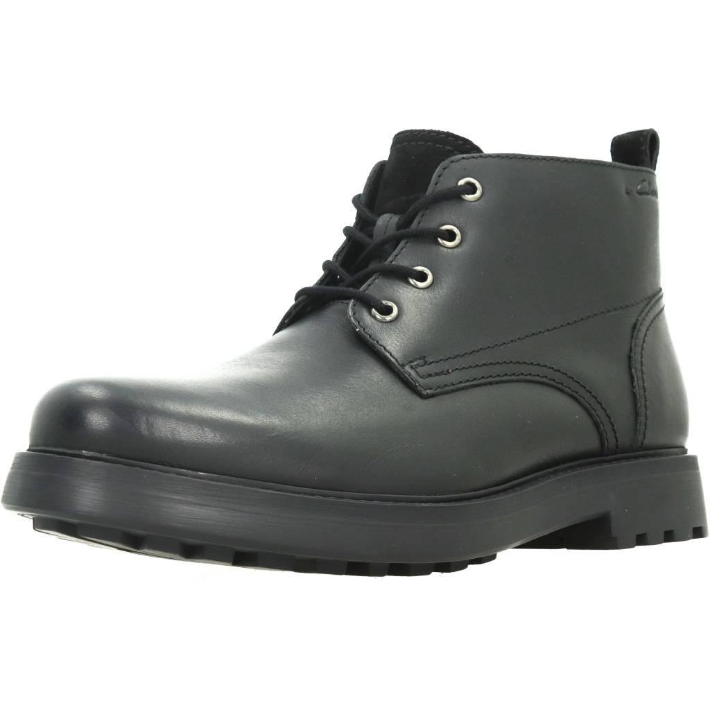 CLARKS CHARD MID en color NEGRO (1)