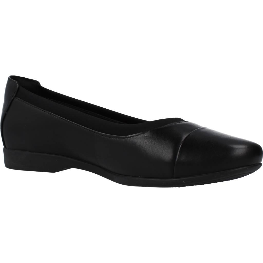 CLARKS UN DARCEY CAP en color NEGRO (5)