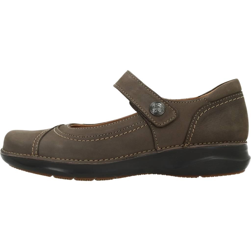 CLARKS APPLEY WALK en color MARRON (2)