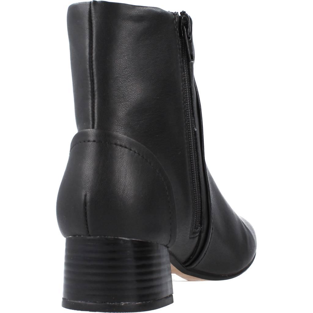 CLARKS MARILYN BOOT en color NEGRO (3)