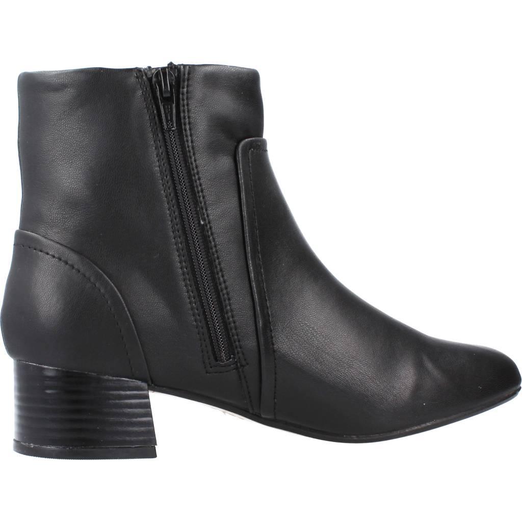 CLARKS MARILYN BOOT en color NEGRO (4)