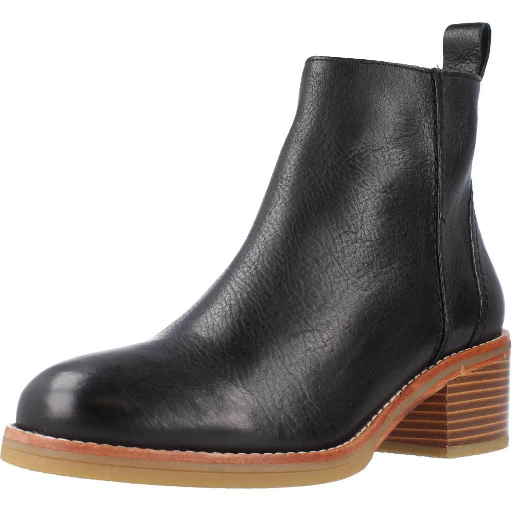 CLARKS COLOGNE ZIP en color NEGRO (1)