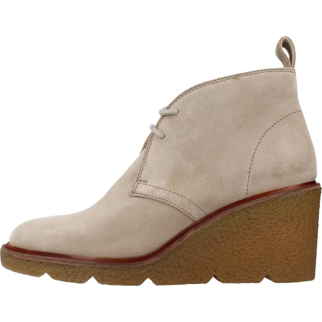 CLARKS en color BEIS (2)