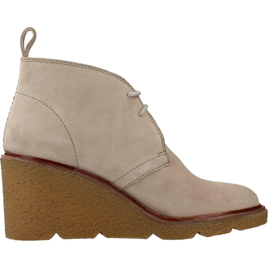 CLARKS en color BEIS (4)