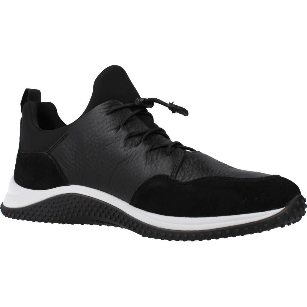 CLARKS PUXTON EASE en color NEGRO (5)