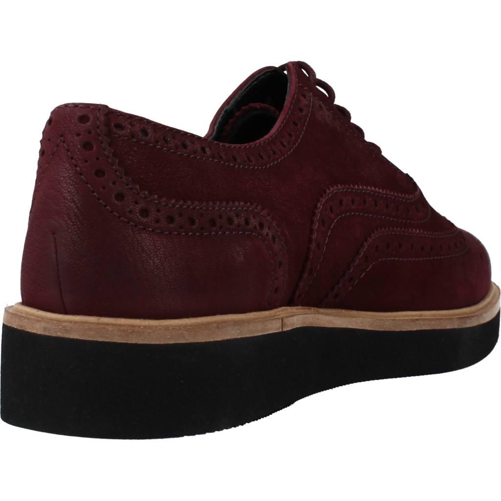 CLARKS BAILLE BROGUE en color BURDEOS (3)