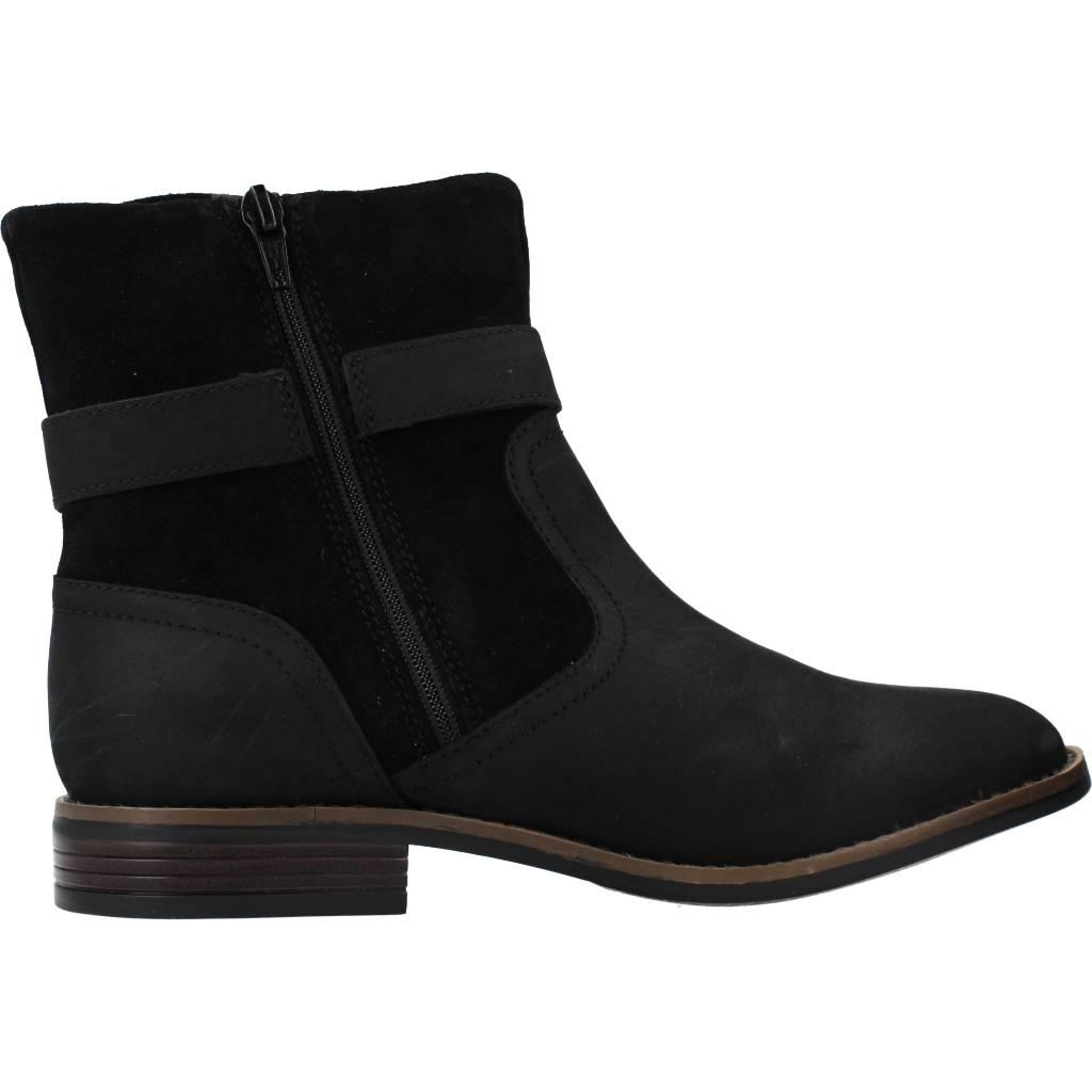 CLARKS CAMZIN STRAP en color NEGRO (4)