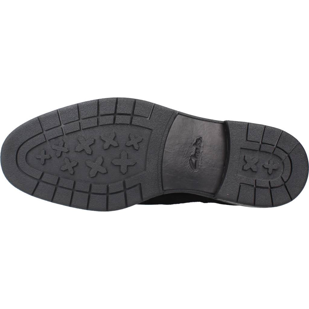 CLARKS CLARKDALE HALL en color NEGRO (6)