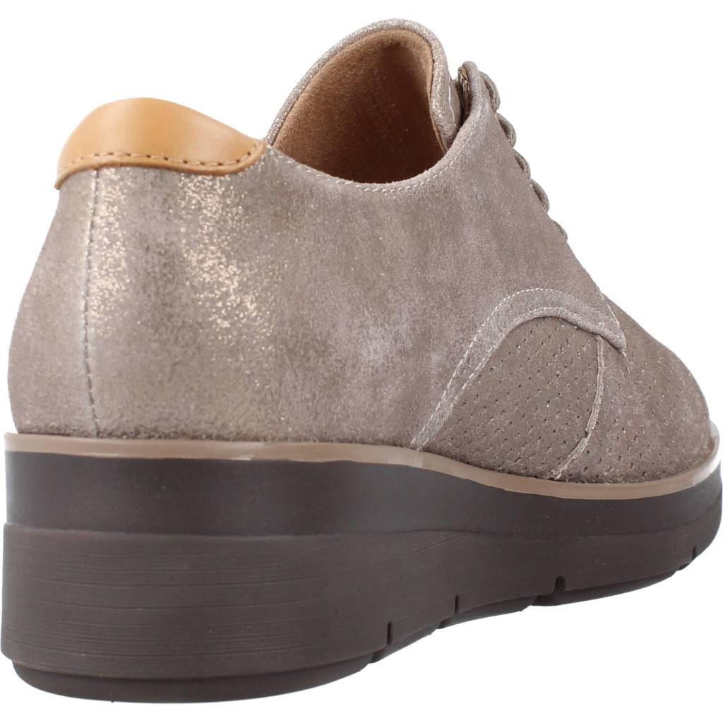 CLARKS SHAYLIN LACE en color PLATA (3)