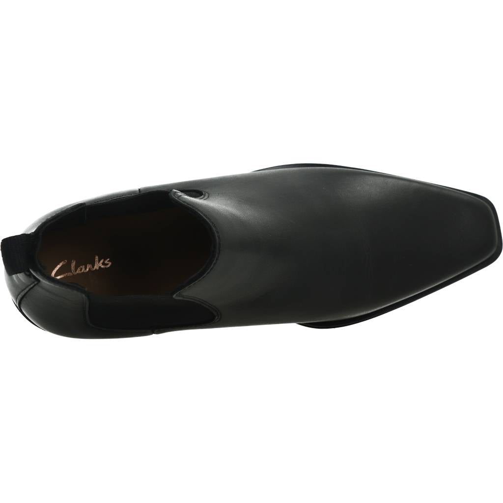CLARKS ALCINA TOP en color NEGRO (7)